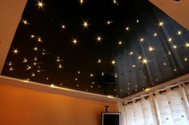 Лаковая пленка черного цвета Фот: Лаковая пленка черного цвета