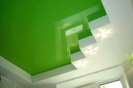Зеленый потолок Фото: Зеленый потолок