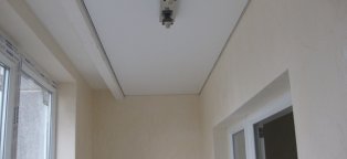 Натяжные Потолки на Балконе